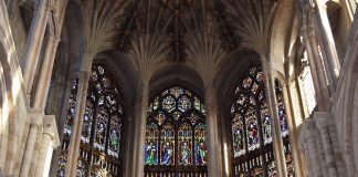 Czy katolicyzm to chrześcijaństwo? #IPPTV IPPTV #Megakosciol